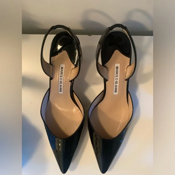Manolo Blahnik Shiny Black Heels - Picture 4 of 8